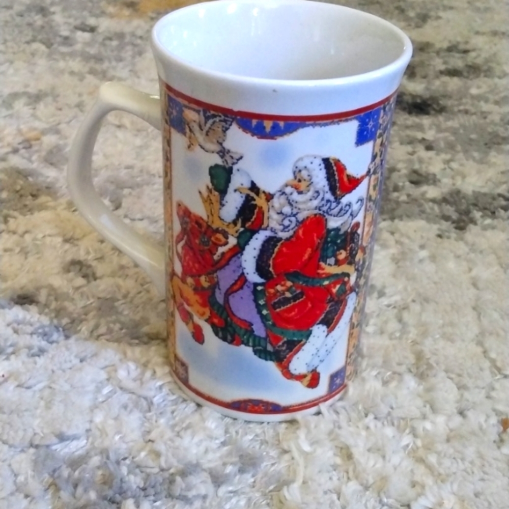 Santa mug vintage